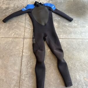 Men's Black and Blue Rash Guard